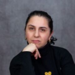 Демирова Наида